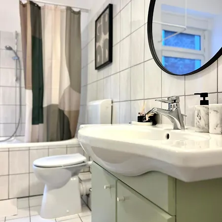 Design Altbau Modern Zwischen Koeln & Duesseldorf Appartement *