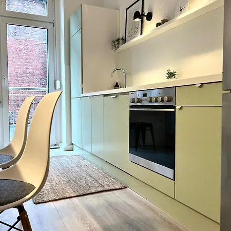 Design Altbau Modern Zwischen Koeln & Duesseldorf Appartement