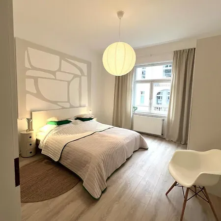 Appartement Design Altbau Modern Zwischen Koeln & Duesseldorf *